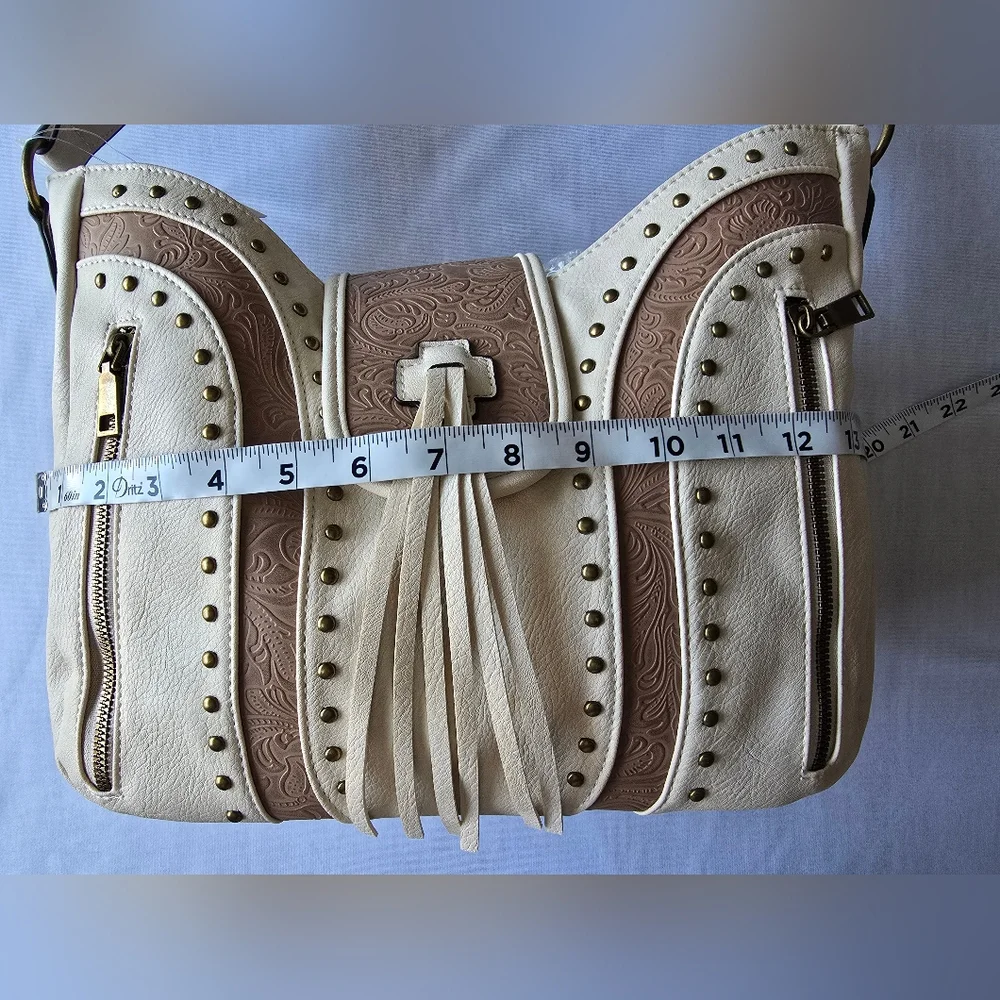 Western‎ Style Embossed Ivory/Tan Shoulder Bag